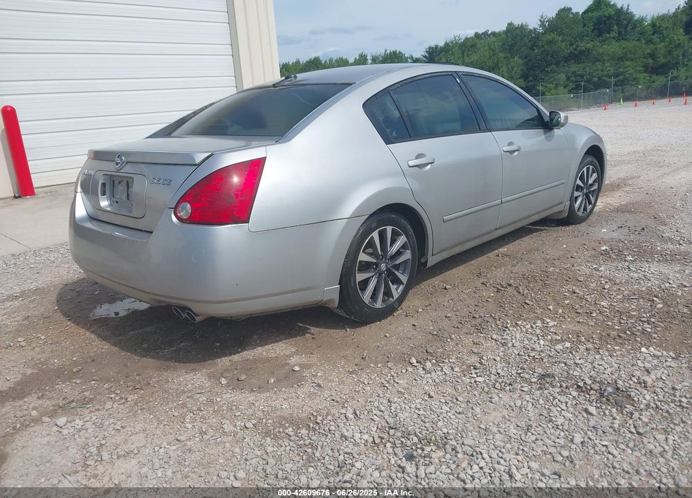 2005 NISSAN MAXIMA 3.5 SE VIN: 1N4BA41E05C835308