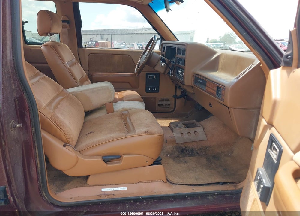 1992 DODGE DAKOTA VIN: 1B7FL23X0NS668429