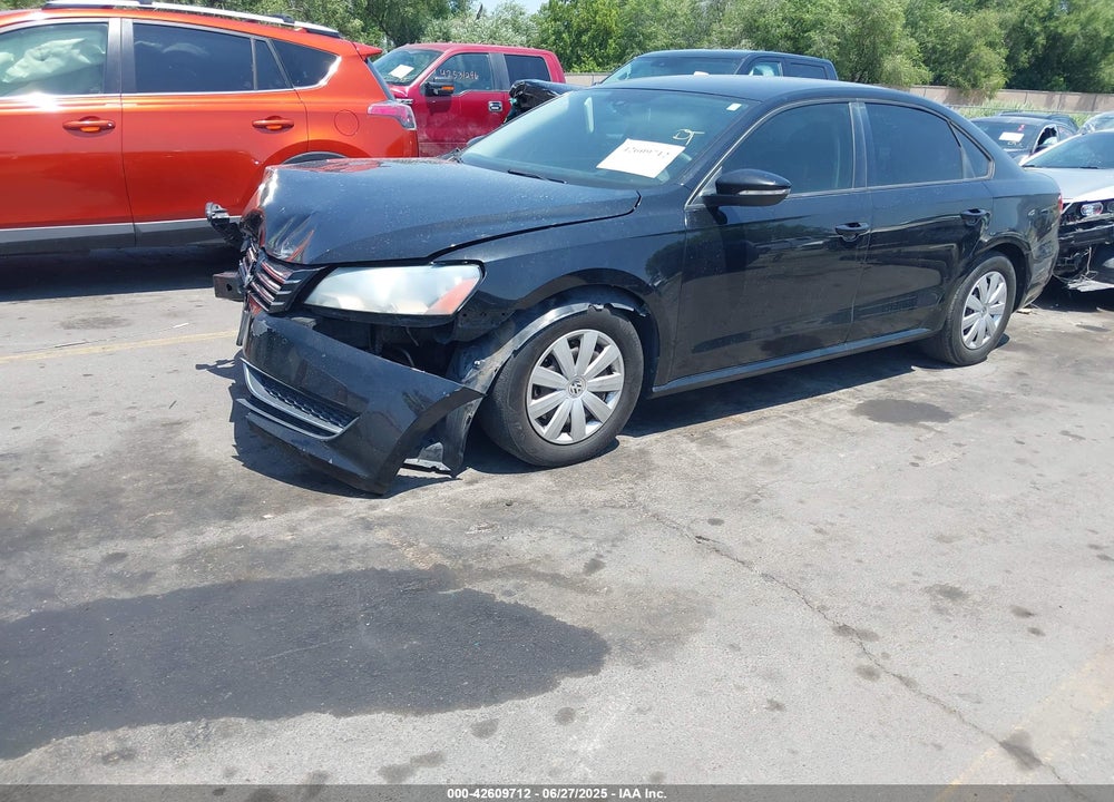 2012 VOLKSWAGEN PASSAT VIN: 1VWAP7A30CC031752