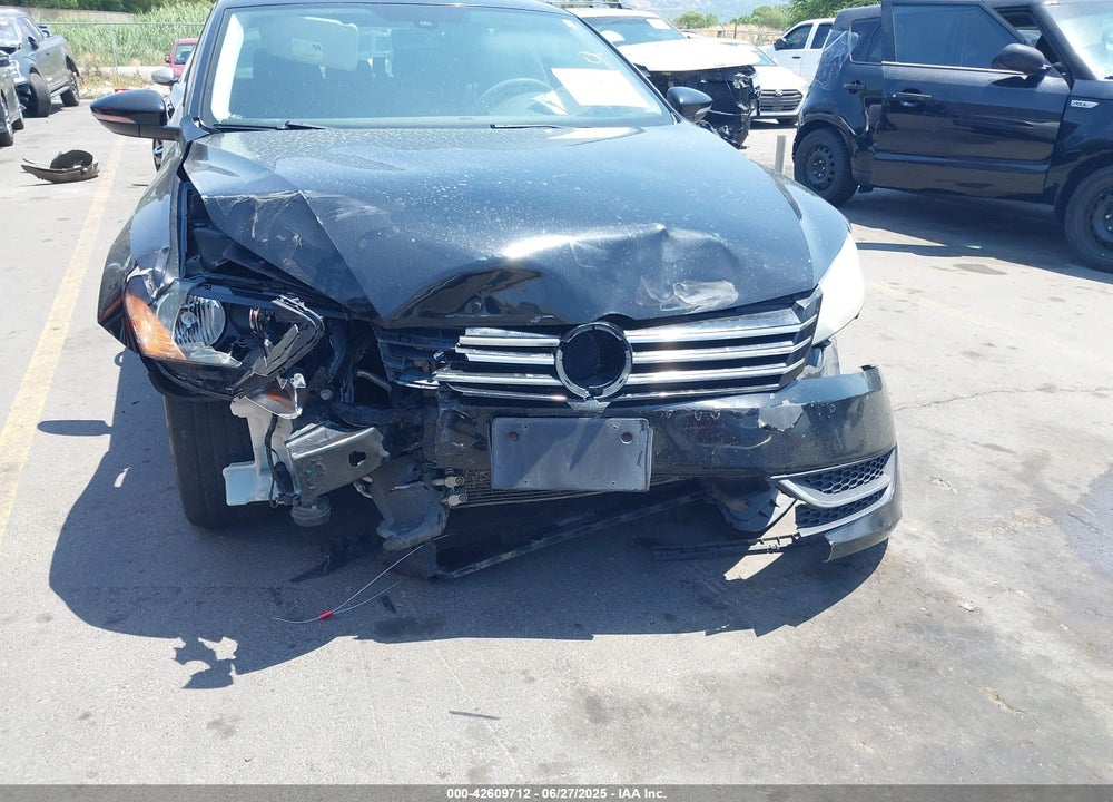 2012 VOLKSWAGEN PASSAT VIN: 1VWAP7A30CC031752