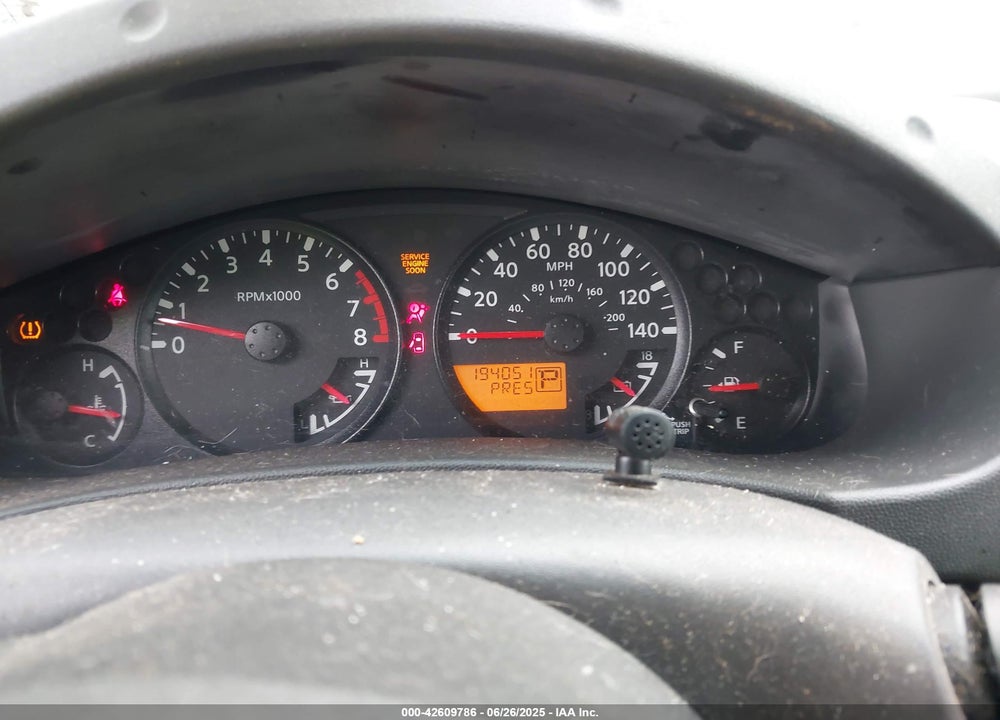 2011 SUZUKI EQUATOR VIN: 5Z61D0ER0BC411630