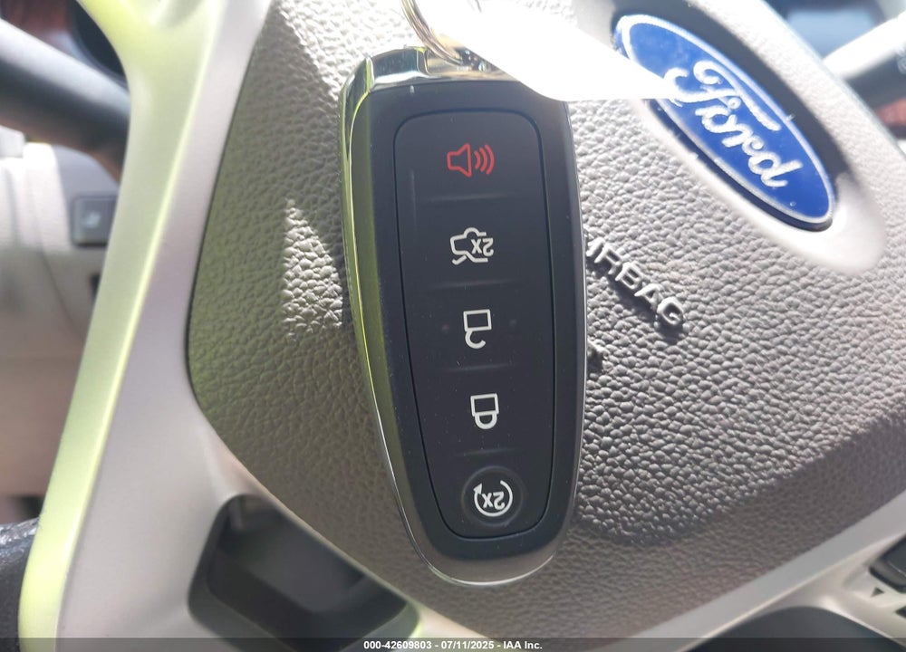 2013 FORD EDGE VIN: 2FMDK3KC0DBE30504