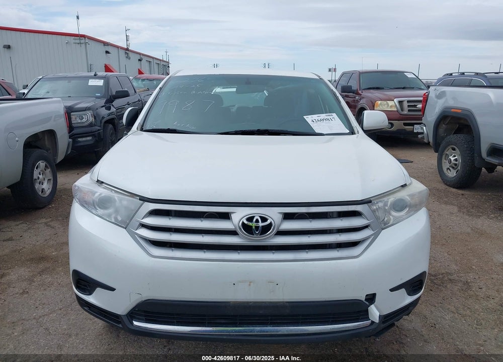 2011 TOYOTA HIGHLANDER VIN: 5TDZA3EH1BS009987