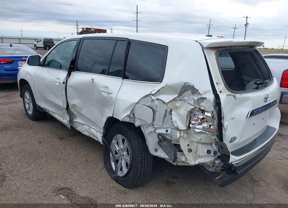 2011 TOYOTA HIGHLANDER VIN: 5TDZA3EH1BS009987