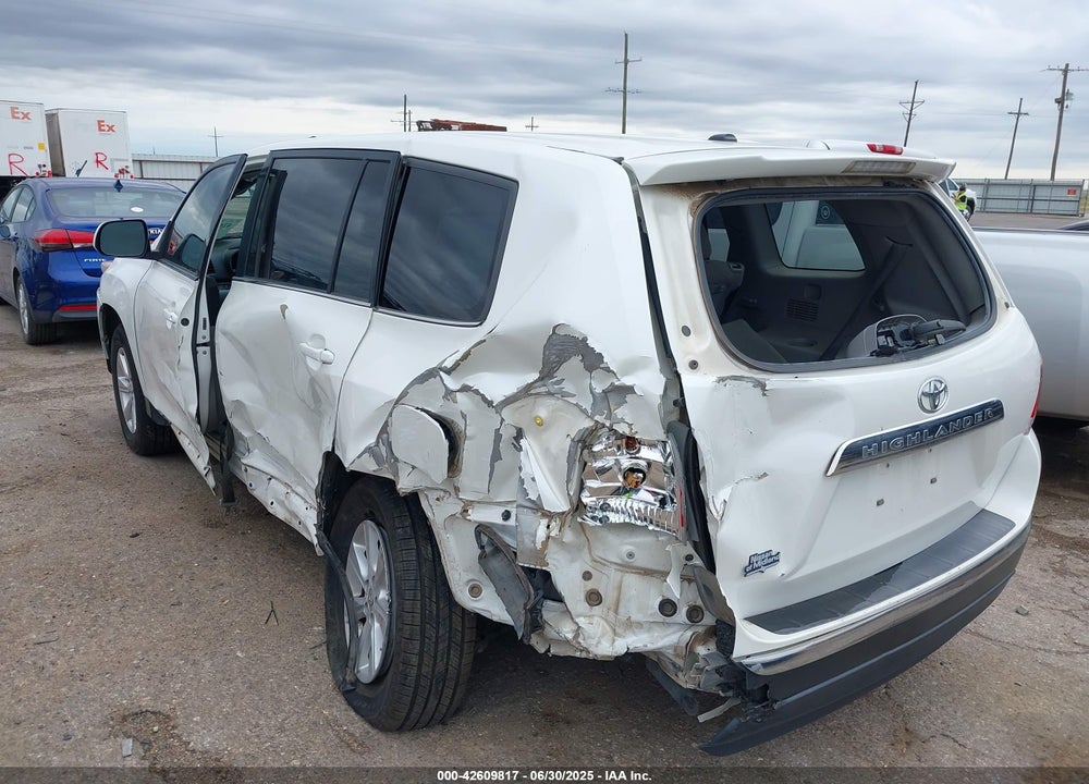 2011 TOYOTA HIGHLANDER VIN: 5TDZA3EH1BS009987