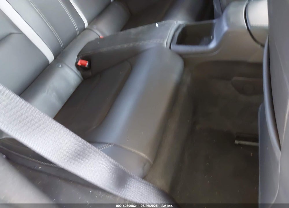 2017 CHEVROLET CAMARO VIN: 1G1FD1RX7H0141320