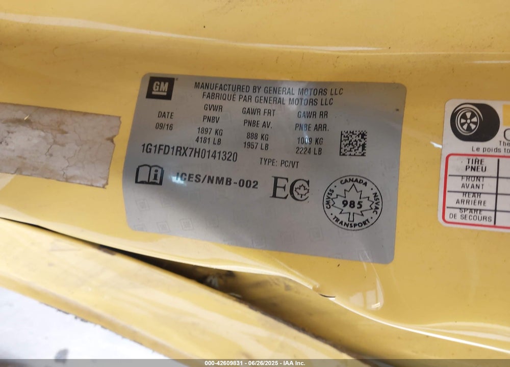 2017 CHEVROLET CAMARO VIN: 1G1FD1RX7H0141320