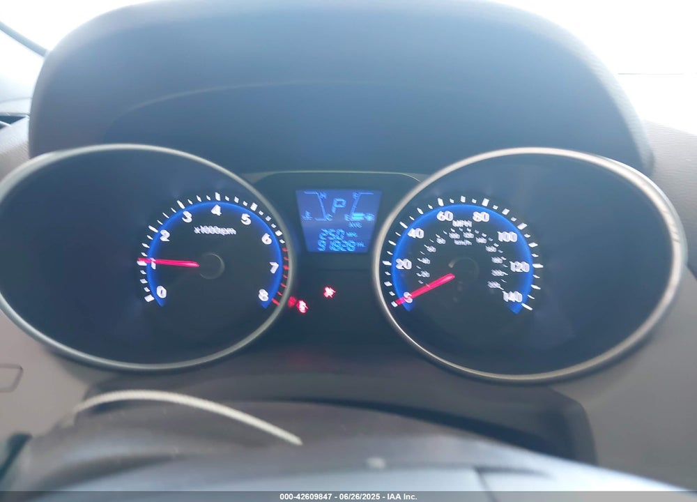 2015 HYUNDAI TUCSON VIN: KM8JT3AF9FU086020
