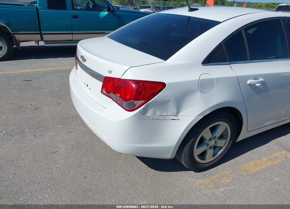 2014 CHEVROLET CRUZE VIN: 1G1PC5SB7E7182224