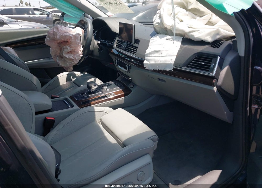 2019 AUDI Q5 VIN: WA1BNAFY5K2084668
