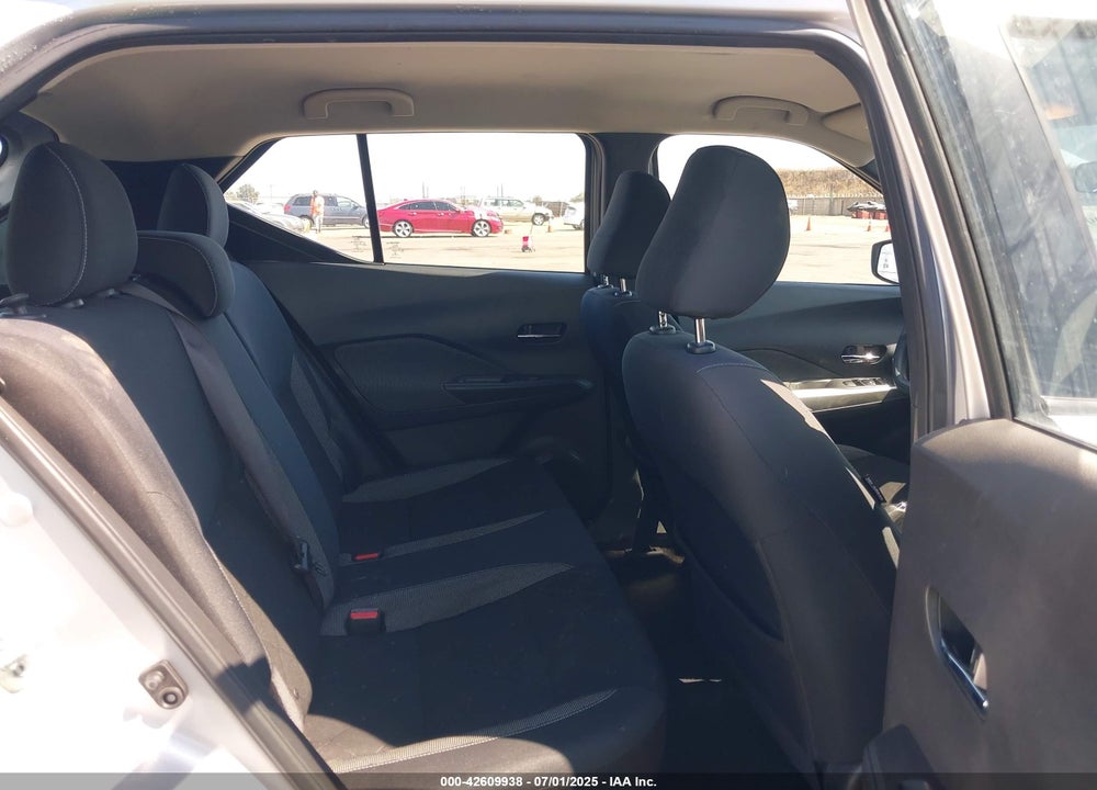 2019 NISSAN KICKS VIN: 3N1CP5CU5KL544412