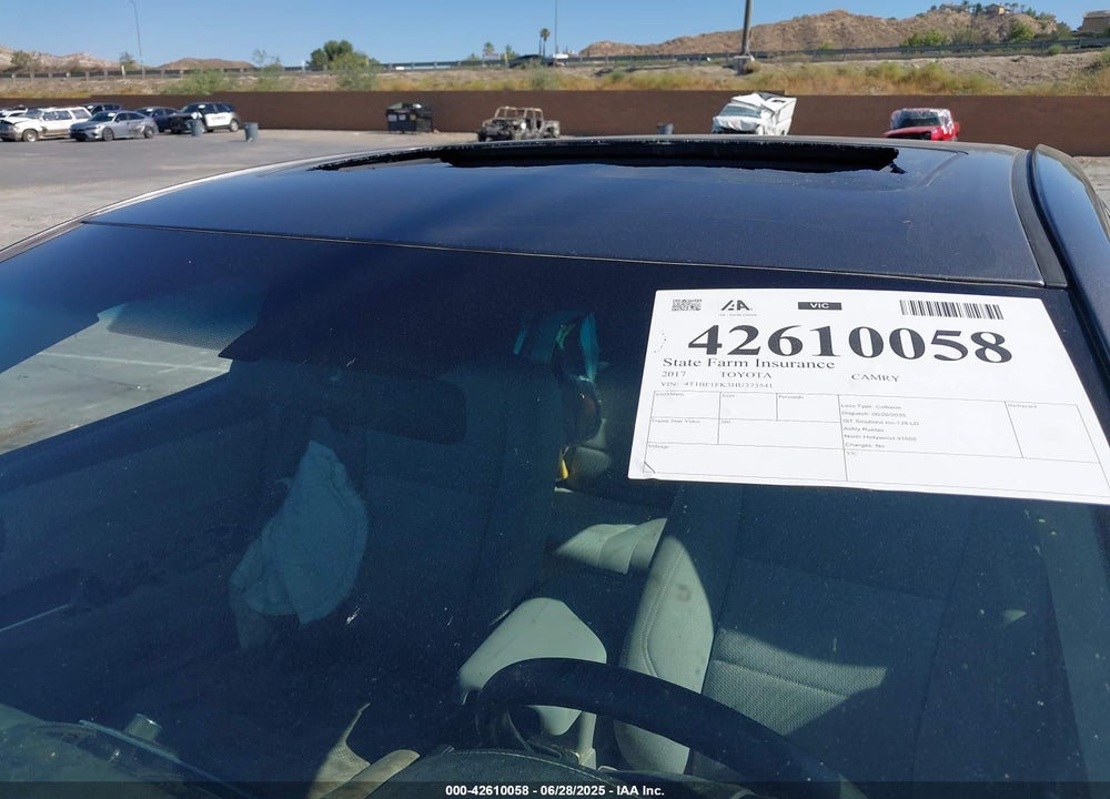 2017 TOYOTA CAMRY LE VIN: 4T1BF1FK3HU373541