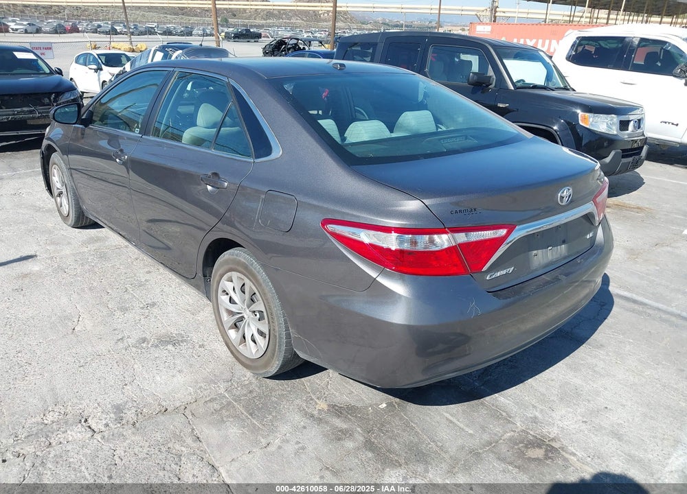 2017 TOYOTA CAMRY LE VIN: 4T1BF1FK3HU373541