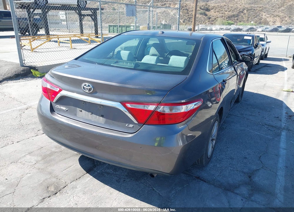 2017 TOYOTA CAMRY LE VIN: 4T1BF1FK3HU373541
