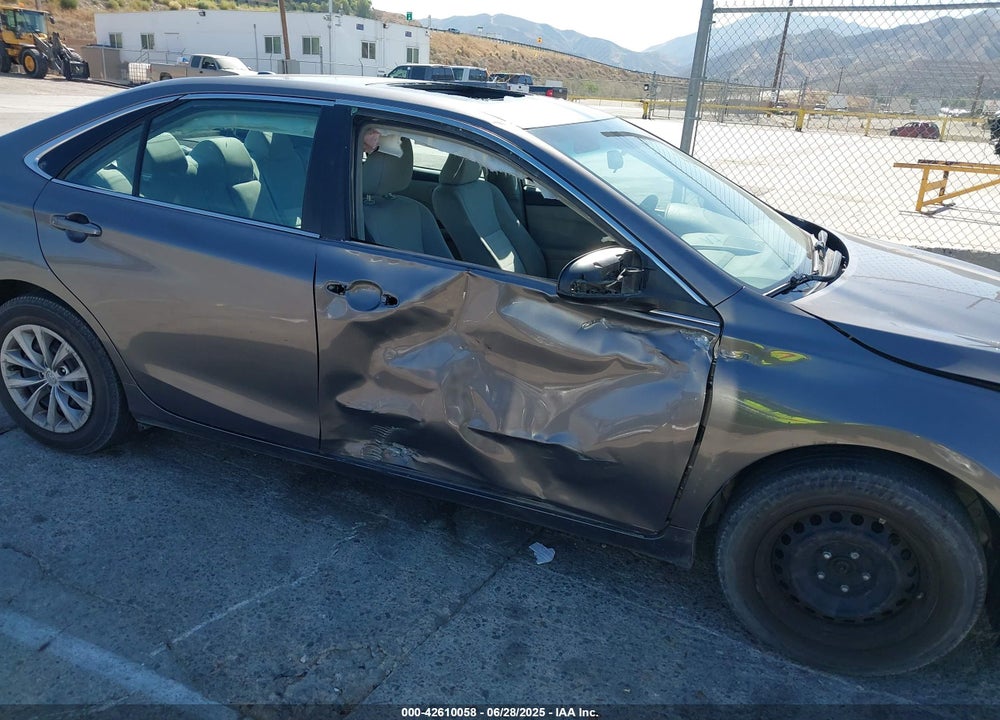 2017 TOYOTA CAMRY LE VIN: 4T1BF1FK3HU373541