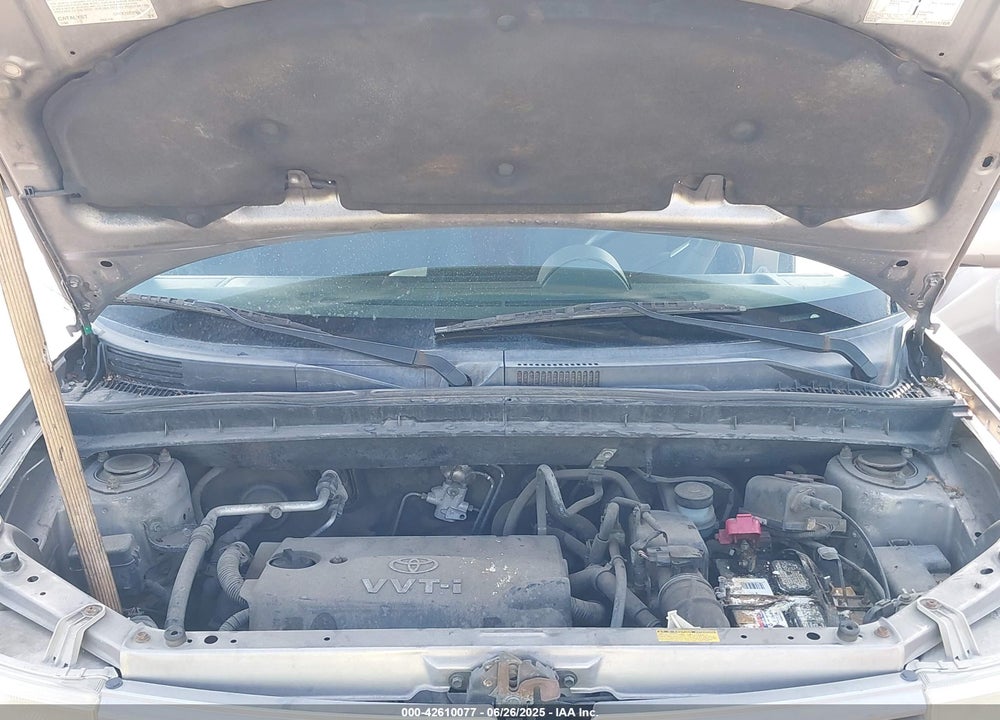 2006 SCION XB VIN: JTLKT324464084640