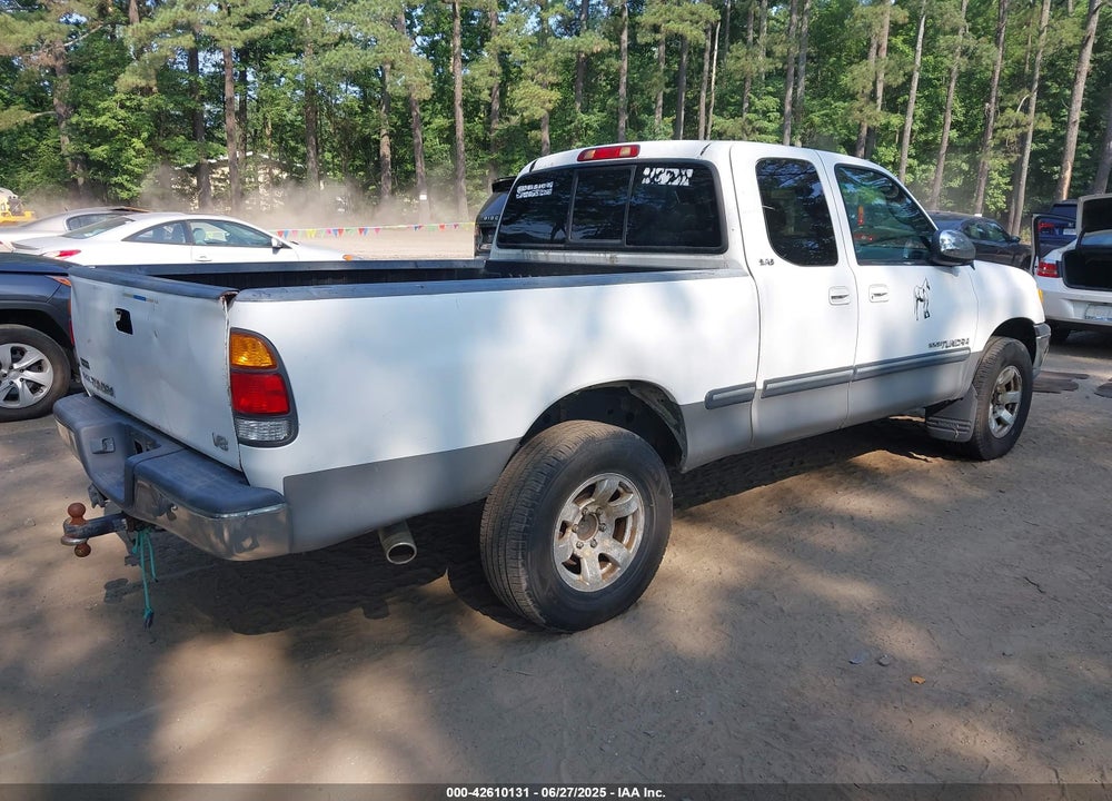 2000 TOYOTA TUNDRA SR5 V8 VIN: 5TBRT3418YS086632