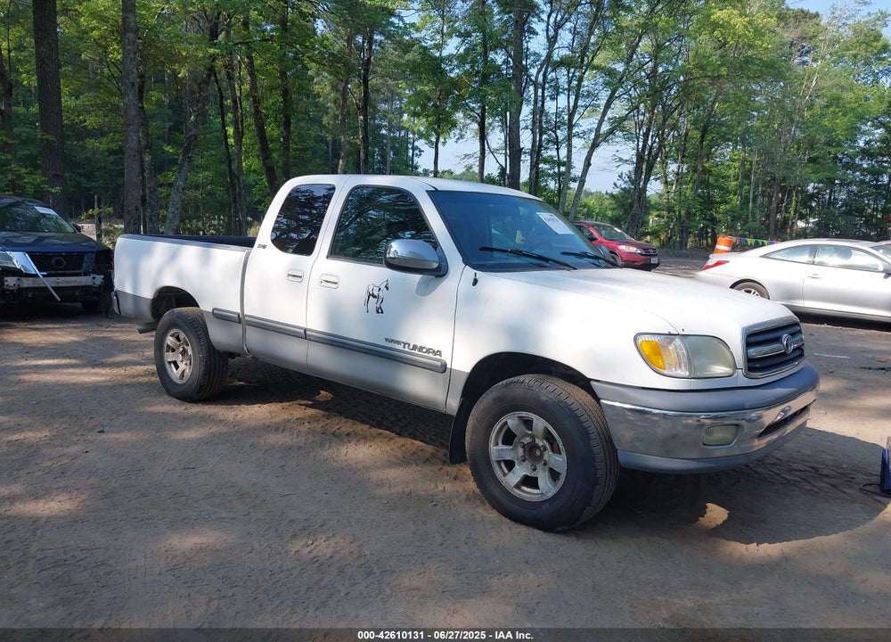 2000 TOYOTA TUNDRA SR5 V8 VIN: 5TBRT3418YS086632