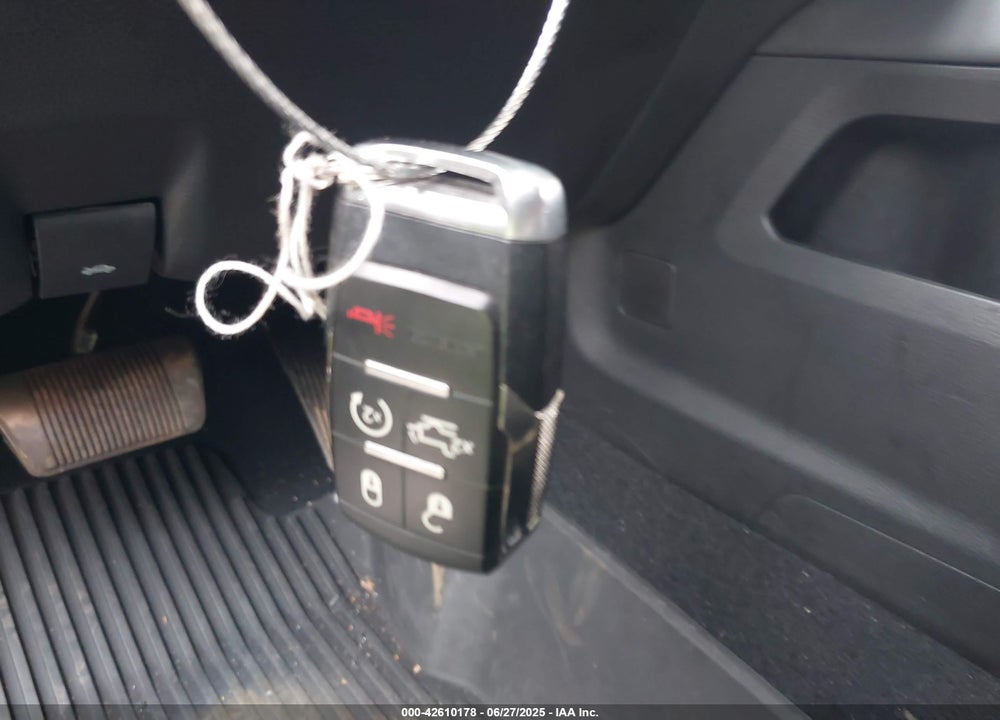 2022 RAM 2500 VIN: 3C6UR5TLXNG377875