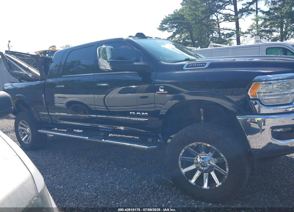 2022 RAM 2500 VIN: 3C6UR5TLXNG377875