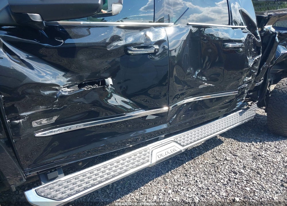 2022 RAM 2500 VIN: 3C6UR5TLXNG377875