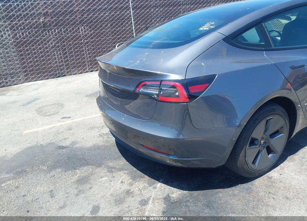 2022 TESLA MODEL 3 VIN: 5YJ3E1EAXNF143228