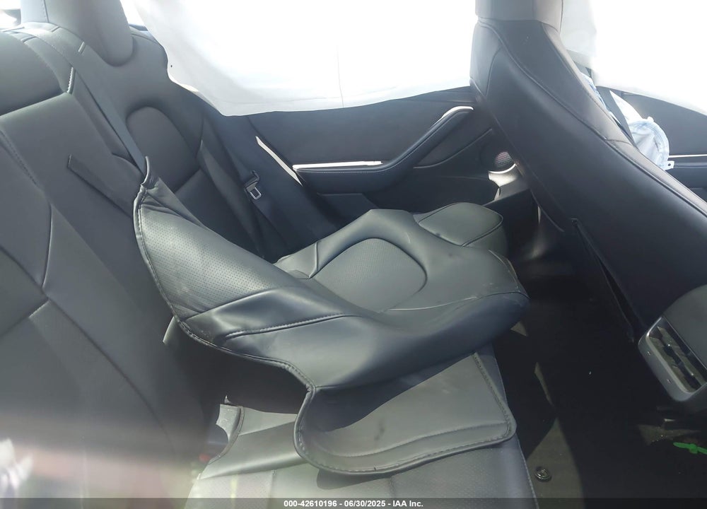 2022 TESLA MODEL 3 VIN: 5YJ3E1EAXNF143228
