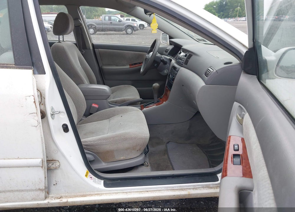 2004 TOYOTA COROLLA LE VIN: JTDBR38E842048307