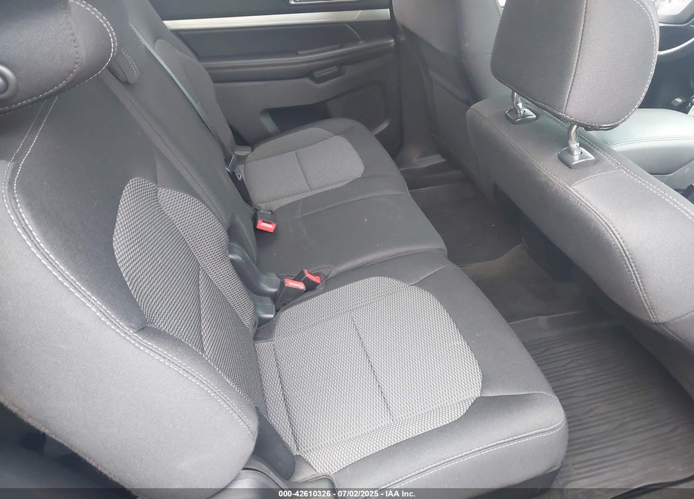 2017 FORD EXPLORER VIN: 1FM5K8D82HGA39945