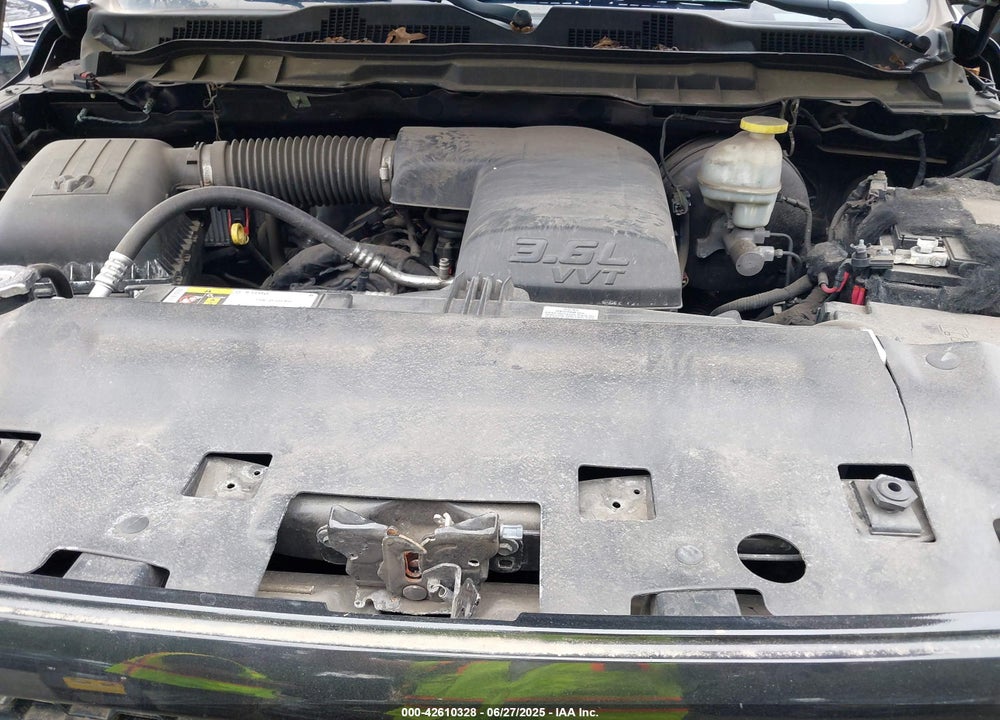 2018 RAM 1500 VIN: 1C6RR7FG3JS173051