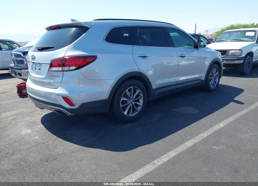 2017 HYUNDAI SANTA FE VIN: KM8SN4HF3HU166409