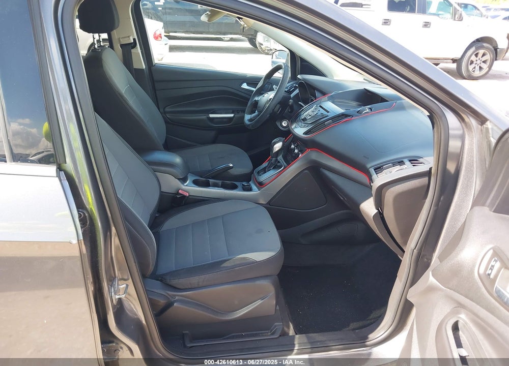 2013 FORD ESCAPE VIN: 1FMCU0GX7DUD19135