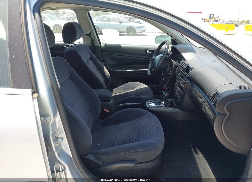2002 VOLKSWAGEN PASSAT GLS VIN: WVWPD63B22P063209