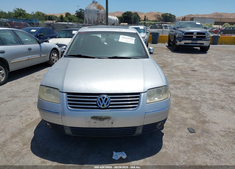 2002 VOLKSWAGEN PASSAT GLS VIN: WVWPD63B22P063209