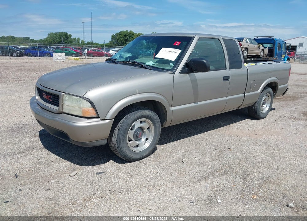 2001 GMC SONOMA SLS VIN: 1GTCS19W218220585