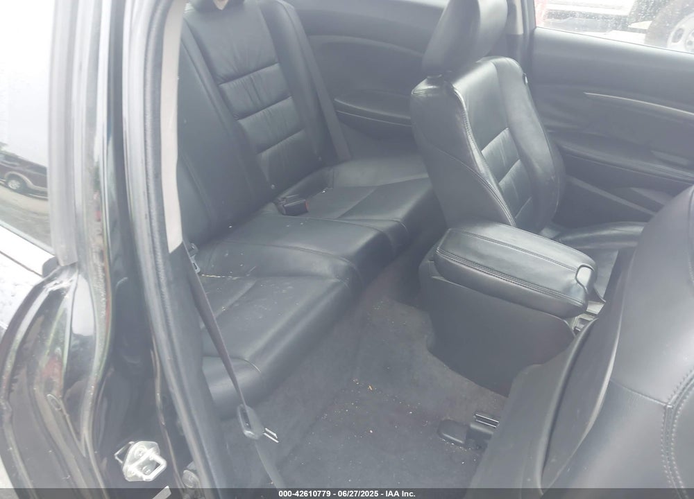 2008 HONDA ACCORD VIN: 1HGCS22858A006907