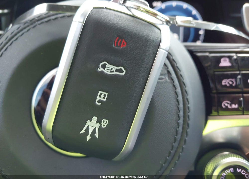 2023 MASERATI GRECALE VIN: ZN682AVA9P7438858