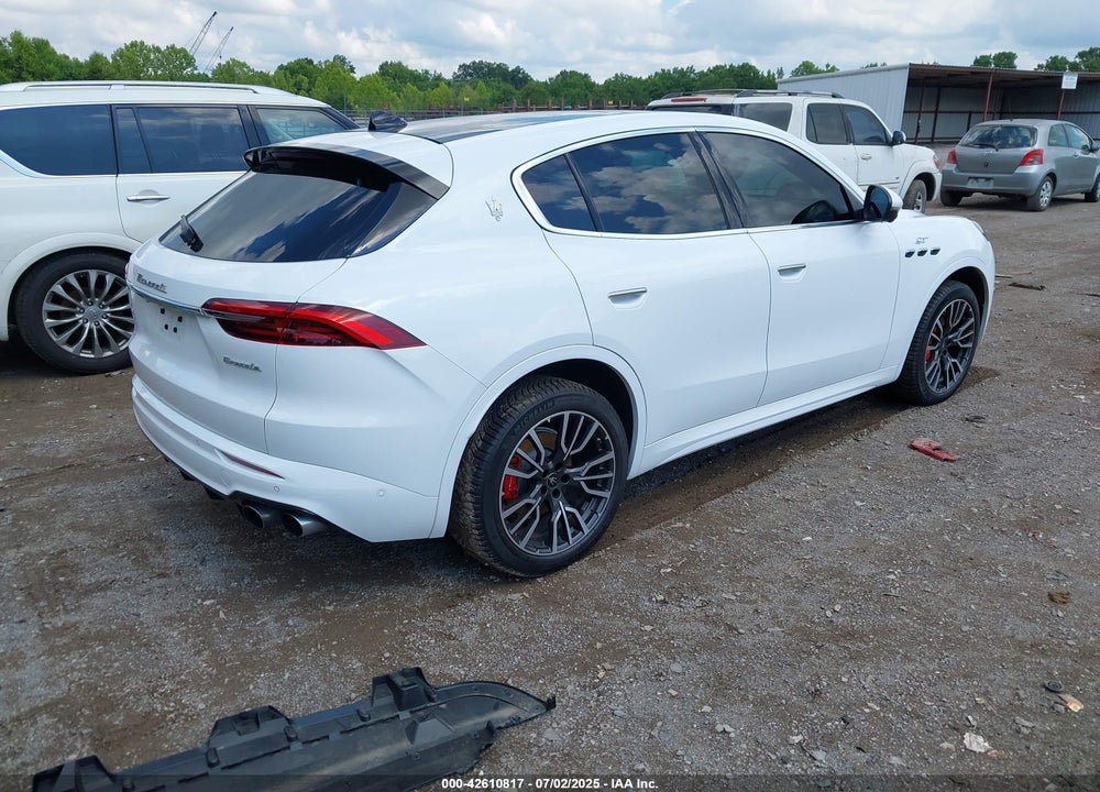 2023 MASERATI GRECALE VIN: ZN682AVA9P7438858