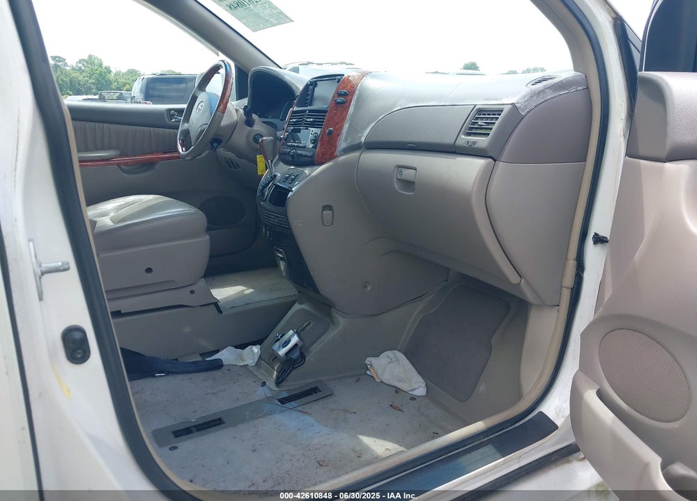 2007 TOYOTA SIENNA VIN: 5TDZK22C87S003207