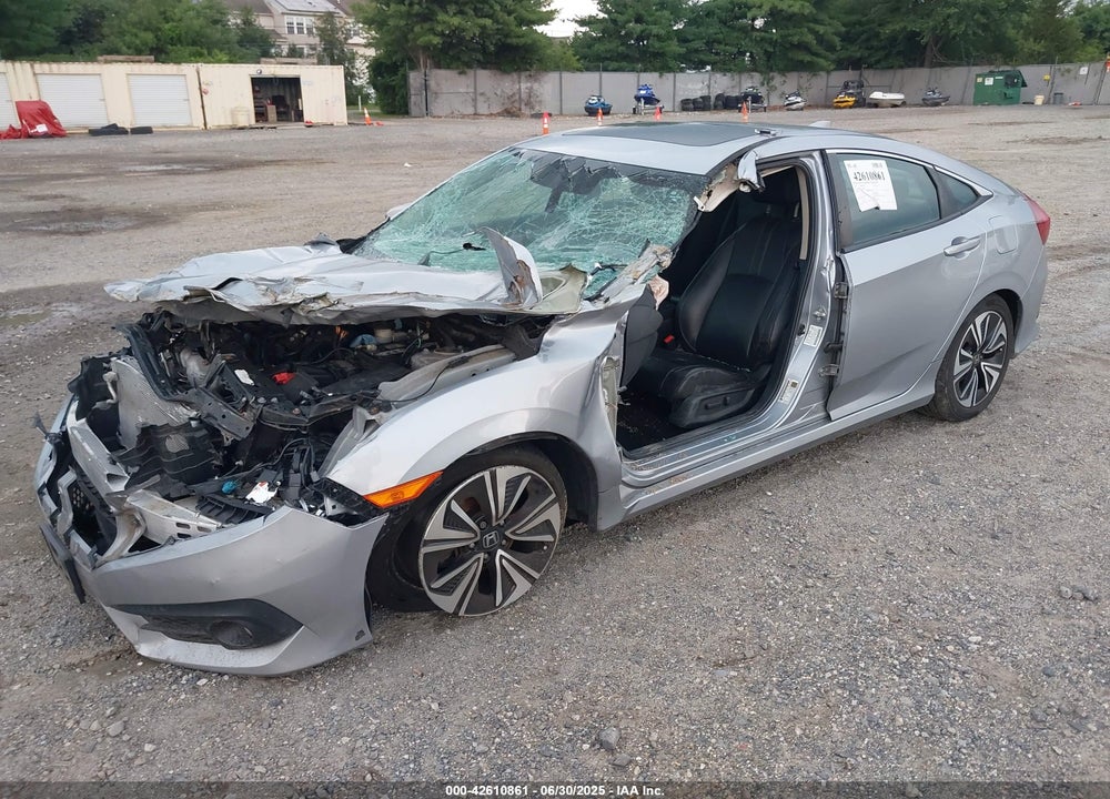 2017 HONDA CIVIC VIN: 2HGFC1F70HH651973