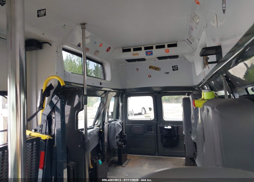 2006 FORD E-350 SUPER DUTY COMMERCIAL/RECREATIONAL VIN: 1FTSS34L06DB34758