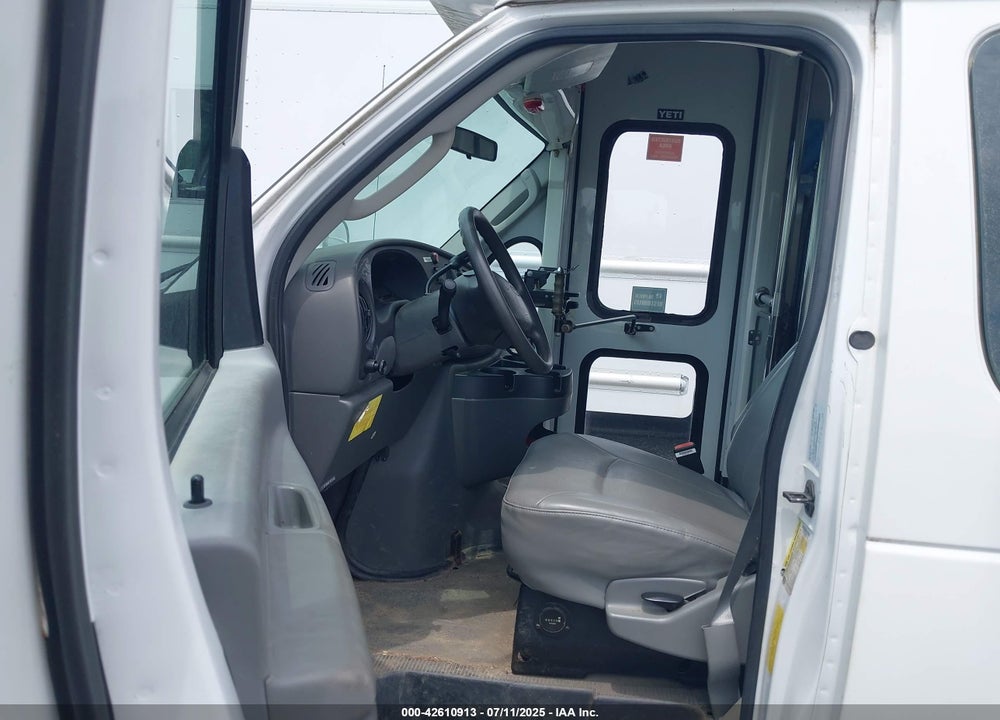2006 FORD E-350 SUPER DUTY COMMERCIAL/RECREATIONAL VIN: 1FTSS34L06DB34758