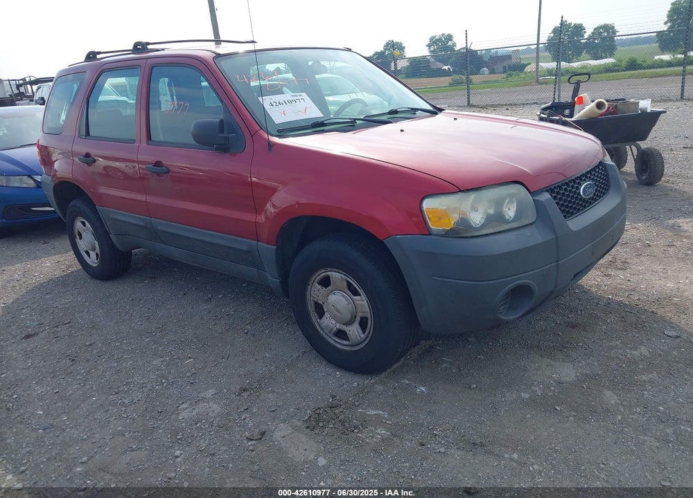 2005 FORD ESCAPE XLS VIN: 1FMYU92ZX5KB50325