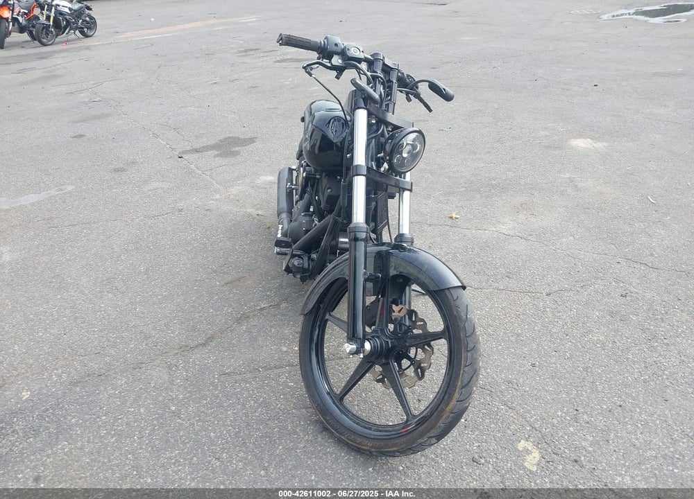 2004 HARLEY-DAVIDSON FXSTB VIN: 1HD1BTY184Y011704