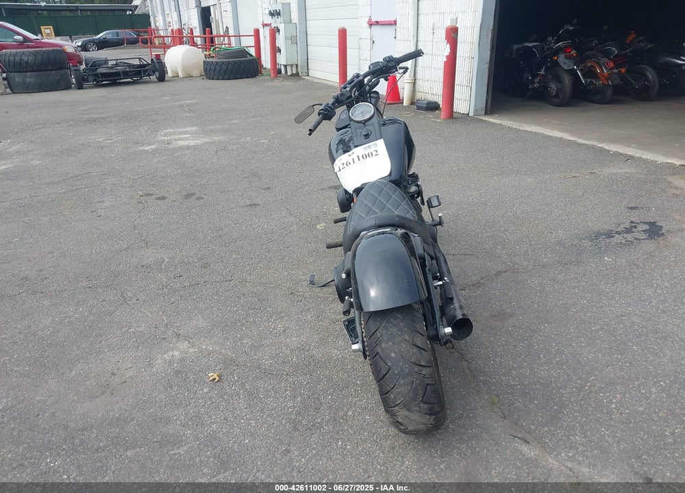2004 HARLEY-DAVIDSON FXSTB VIN: 1HD1BTY184Y011704