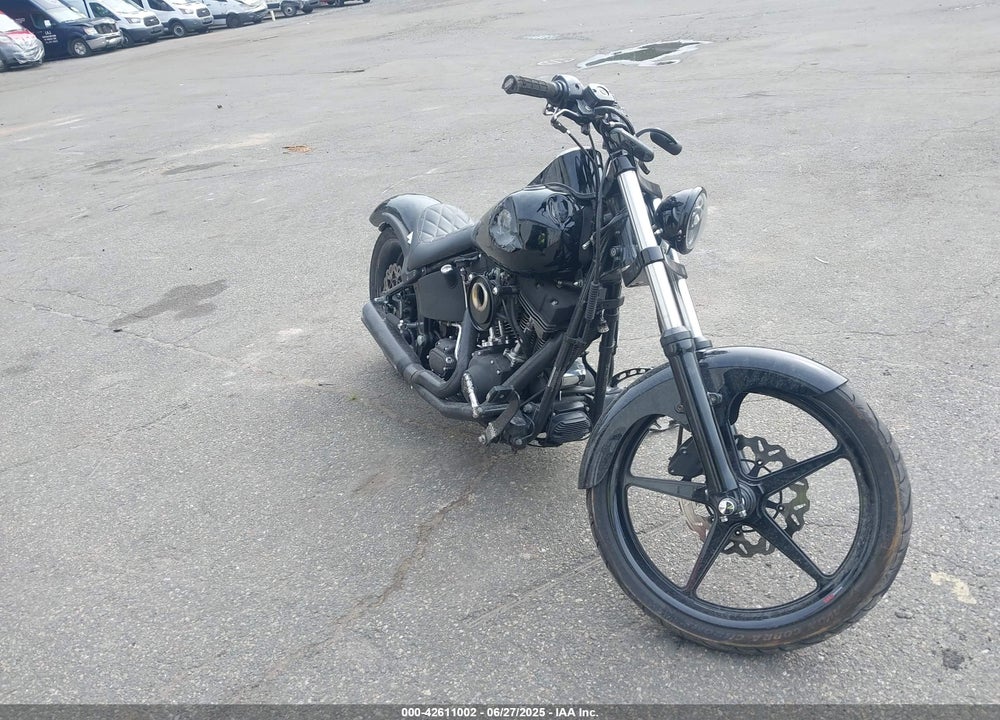2004 HARLEY-DAVIDSON FXSTB VIN: 1HD1BTY184Y011704