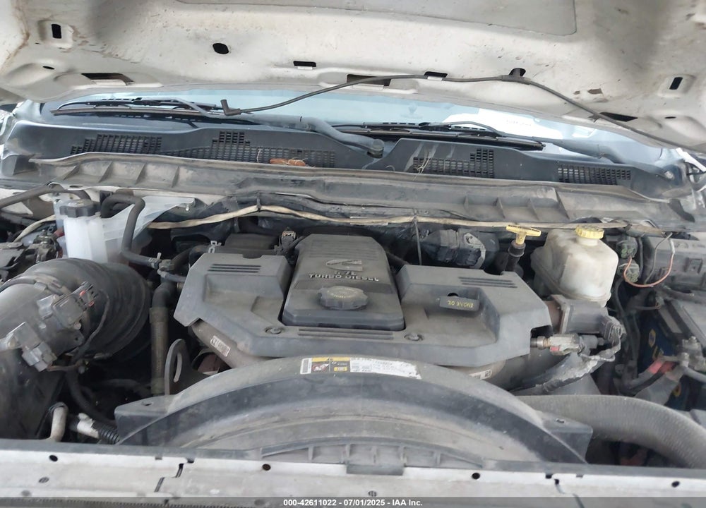 2016 RAM 5500 CHASSIS TRADESMAN/SLT/LAIE VIN: 3C7WRNFL1GG109509