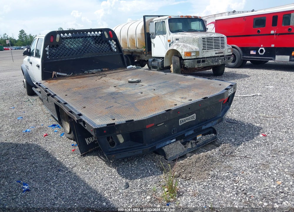 2016 RAM 5500 CHASSIS TRADESMAN/SLT/LAIE VIN: 3C7WRNFL1GG109509