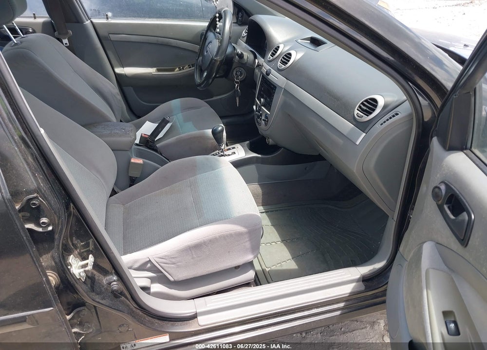 2007 SUZUKI FORENZA VIN: KL5JD86Z97K667621