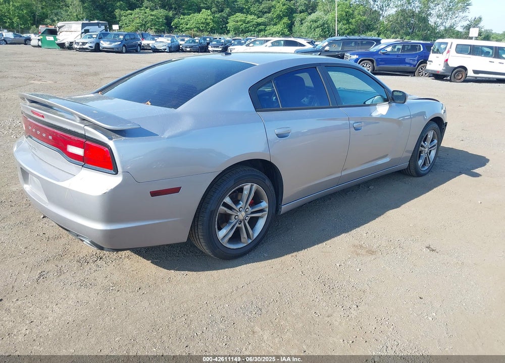 2013 DODGE CHARGER VIN: 2C3CDXJG4DH735351